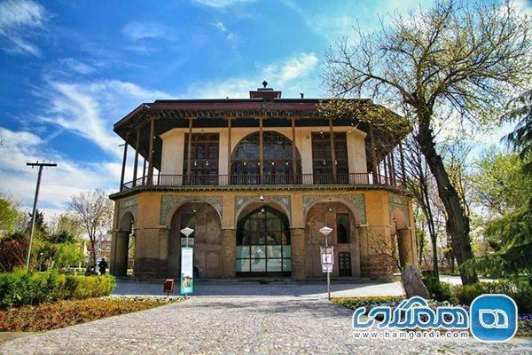 کاخ چهل ستون یکی از زیباترین بناهای تاریخی قزوین به شمار می رود کاخ چهل ستون یکی از زیباترین بناهای تاریخی قزوین به شمار می رود